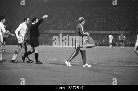 Feijenoord vs. Estudiantes 1-0; Feijenoord gewinnt WM-Datum: 9. September 1970 Schlagwörter: Sport, Name der Fußballeinrichtung: Feyenoord Stockfoto