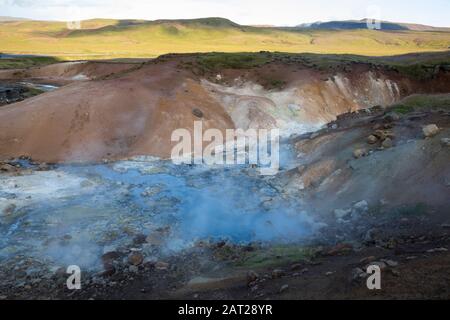 Seltún, Krýsuvík, Austurengjar, Krysuvík, Austurengjar, Seltun, Hochtemperaturgebiet, Geothermalgebiet, Thermalquellen, Thermalquelle, heiße Quellen, Stockfoto