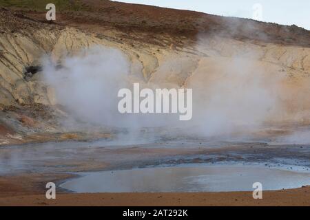 Seltún, Krýsuvík, Austurengjar, Krysuvík, Austurengjar, Seltun, Hochtemperaturgebiet, Geothermalgebiet, Thermalquellen, Thermalquelle, heiße Quellen, Stockfoto