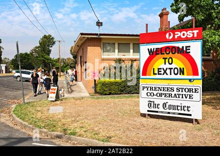 Lexton Australia/Australia Post Office and General Store in Lexton Victoria Australia. Lexton ist eine Kleinstadt, die etwa 160 Kilometer in Nord-West liegt Stockfoto