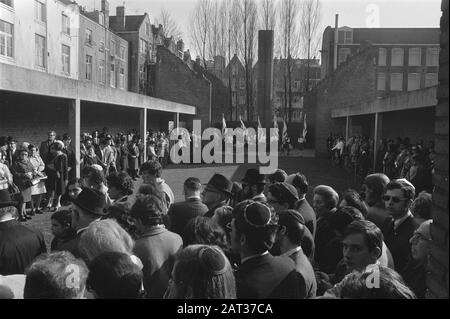 Gedenkfeier in Hollandsche Schouwburg Datum: 3. Mai 1970 Stichworte: Gedenken Stockfoto