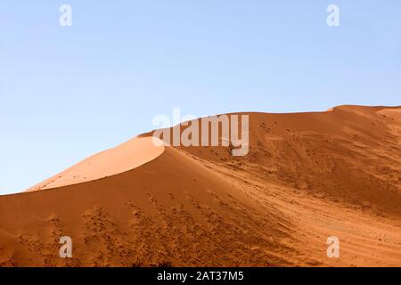 Sossulsvlei Dünen in der Wüste Namib, Namib-Naukluft-Park in Namibia Stockfoto