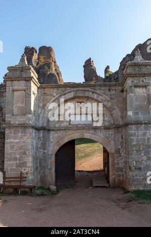 Ruinen der mittelalterlichen Festung Belogradchik, bekannt als Kaleto, Region Vidin, Bulgarien Stockfoto