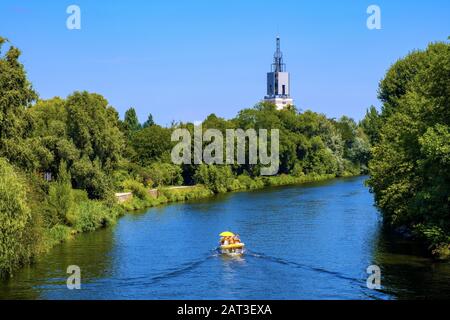 Berlin, Berlin/Deutschland - 2018/07/31: Panoramablick auf den Tiergarten in West Berlin. Stockfoto