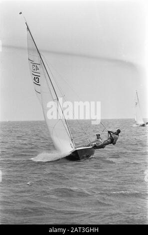 Hollandwoche II Segler in Aktion Datum: 3. August 1967 Schlagwörter: Segel Stockfoto