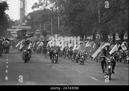 Indonesien, Jakarta, Paradedatum: 20. August 1971 Ort: Indonesien, Indonesien, Jakarta Schlüsselwörter: Paraden Stockfoto