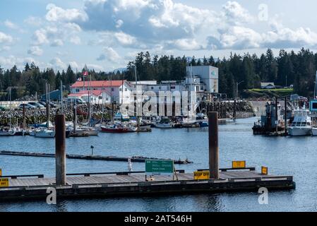 Eintritt zum French Creek Harbour und Marina in der Nähe von Nanaimo, Vancouver Island, British Columbia Stockfoto