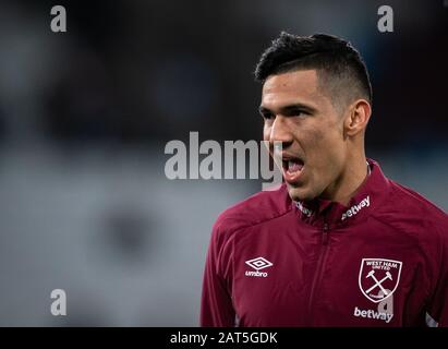 London, Großbritannien. Januar 2020. Fabian Balbuena von West Ham United spielte im Vorspiel der Premier League zwischen West Ham United und Liverpool im Olympic Park, London, England am 29. Januar 2020. Foto von Andy Rowland. Kredit: Prime Media Images/Alamy Live News Stockfoto