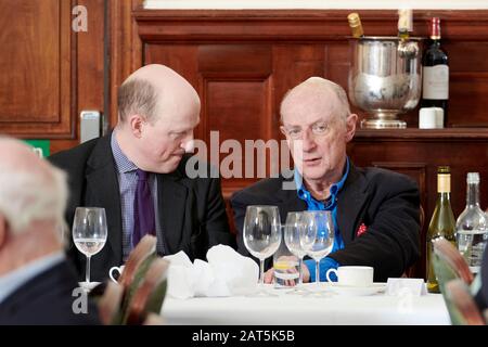 Harry Mount & Tristram Powell beim Oldie Literary Lunch; 29.01.20 Stockfoto