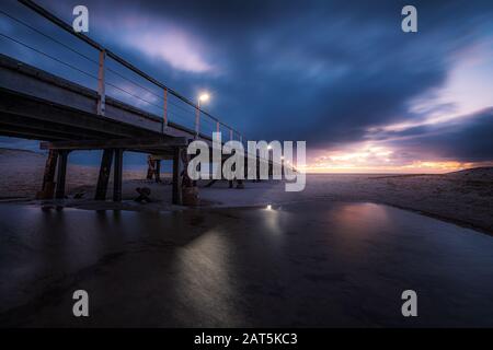 Sonnenuntergang am Semaphore Jetty, Adelaide, Australien Stockfoto