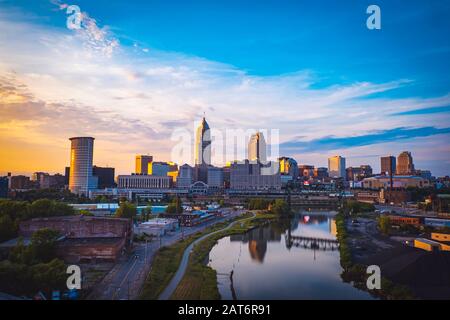 Sonnenuntergang in Cleveland, Vereinigte Staaten Stockfoto