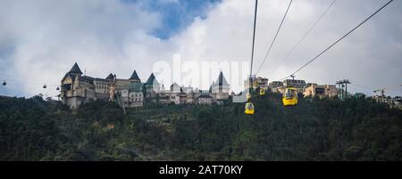 Panoramablick auf die Sonne der Welt in da Nang in Vietnam. Januar 2020 Stockfoto