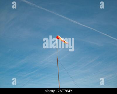 Wind Blinker auf dem Flugplatz. Navigation. Blue Sky. Stockfoto
