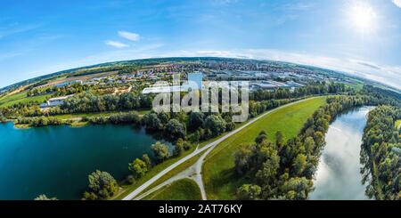Luftbild der Lech-Auen bei Kissing südlich von Augsburg Stockfoto