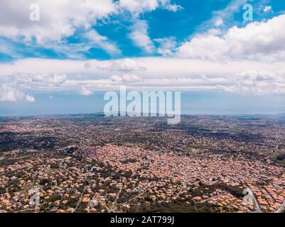 Panoramablick auf die Stadt Catania. Luftbild Stockfoto