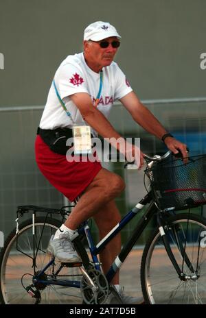 20040821 Olympische Spiele Athen Griechenland [Rowing-Sat-Finaltag] Schinias. Der kanadische Chefcoach Mike Spacklen Photo Peter Spurrier sendet eine E-Mail an images@intersport-images.com Stockfoto