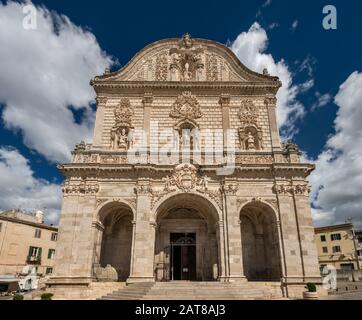 Die Fassade des Hotels Cattedrale di San Nicola, die Kathedrale Sankt Nikolaus, an der Piazza Duomo in Sassari, Sardinien, Italien Stockfoto