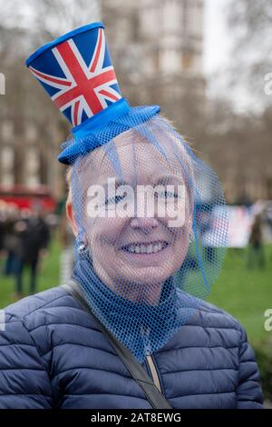 London, Großbritannien. Januar 2020. Brexit Day am Parliament Square an dem Tag, an dem Großbritannien die Europäische Union offiziell verlässt. Stockfoto