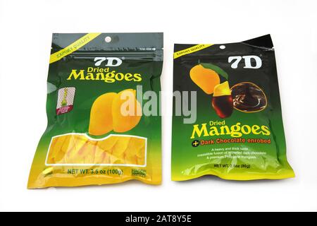 Verpackte Getrocknete Mangos von den Philippinen und mit Schokolade Überzogene Getrocknete Mangos Stockfoto