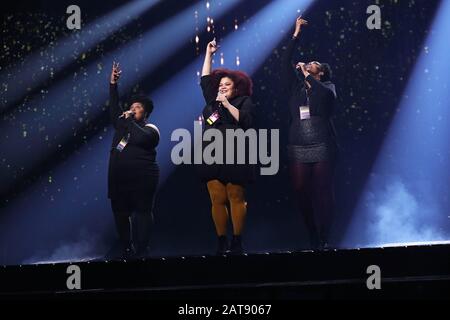 Linkoping, Schweden 20200130 Die Mamas bei der Probe am Donnerstag vor dem Wettbewerb am Samstag im Melodifestivalen. Das Melodifestivalen The Melody Festival ist ein jährlicher Songwettbewerb, der von den schwedischen öffentlich-rechtlichen Sendern Sveriges Television (SVT) und Sveriges Radio (SR) veranstaltet wird. Foto Jeppe Gustafsson Stockfoto