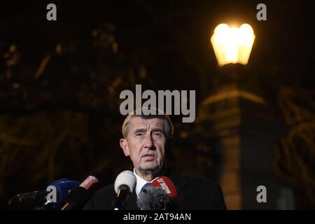 Der tschechische Premierminister Andrej Babis (ANO) spricht nach seinem regelmäßigen Treffen mit Präsident Milos Zeman im lany Presidential Chateau, Tschechien, am 31. Januar 2020 vor Journalisten. (CTK Foto/Ondrej Deml) Stockfoto