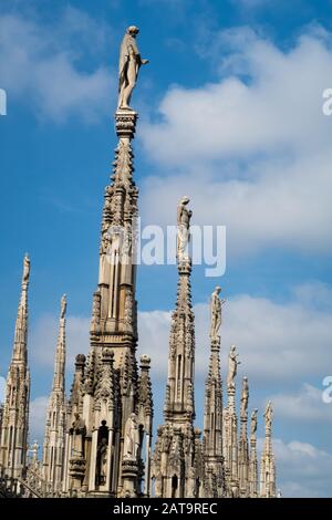 Der Dachbereich des Duomo in Mailand Italien Stockfoto