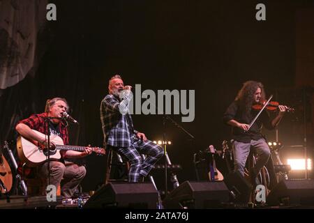 Rom, Italien. Januar 2020. Modena City Ramblers in 'Riaccolti im Theater' Tour 2020 im Auditorium Parco della Musica in Rom. (Foto von Daniela Franceelli/Pacific Press) Credit: Pacific Press Agency/Alamy Live News Stockfoto