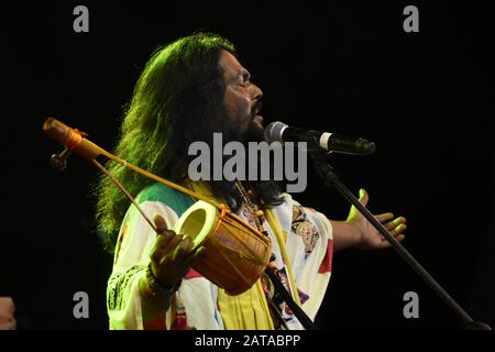 Kolkata, Indien. Januar 2020. "Bouls of Bengal" aus Indien, das auf dem 'Sur Jahan', dem 'World Peace Music Festival 2020', auftritt, das von einer privaten Organisation organisiert wurde. (Foto von Biswarup Ganguly/Pacific Press) Credit: Pacific Press Agency/Alamy Live News Stockfoto