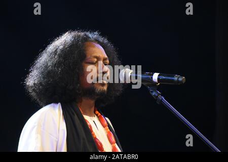 Kolkata, Indien. Januar 2020. "Bouls of Bengal" aus Indien, das auf dem 'Sur Jahan', dem 'World Peace Music Festival 2020', auftritt, das von einer privaten Organisation organisiert wurde. (Foto von Biswarup Ganguly/Pacific Press) Credit: Pacific Press Agency/Alamy Live News Stockfoto