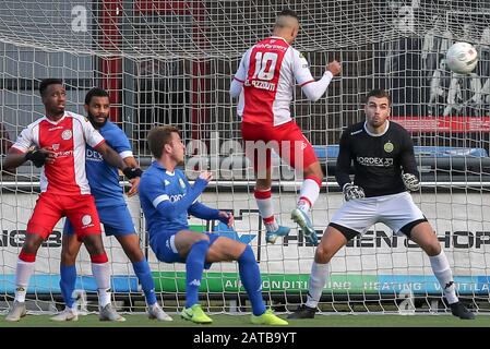 Spakenburg, Niederlande. Februar 2020. SPAKENBURG, 01-02-2020, De Westmaat Tweede Divisie, Dutch Football, Saison 2019-2020, IJsselmervogels-Spieler Ahmed el Azzouti erzielte beim Match Credit 2-0: Pro Shots/Alamy Live News Credit: Pro Shots/Alamy Live Credit News Credit News: Pro Shots/Alamy Live Credit News: Alamy Live Credit News: Alamy Live News: Alamy Live Credit News: Alamy Live News: Almoy Live News: Pro Shots/Alamy Live News Credit: Pro Shots/Alamy Live News Credit: Pro Shots/Alamy Live News Credit: Pro Shots/Alamy Live News Credit: Pro Shots/Alamy Live News Credit: Pro Shots/Alamy Live News Stockfoto