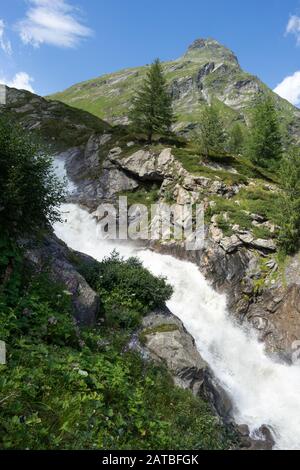 Wasserfall in Innergschlöß, Osttirol Stockfoto