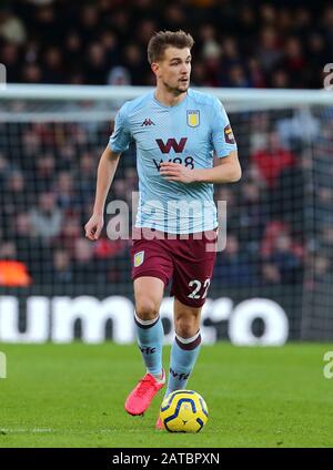 Bjorn Engels von Aston Villa während des Premier-League-Spiels im Vitality Stadium, Bournemouth. Stockfoto