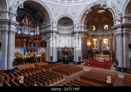 Innenraum der Berliner Dom (Berliner Dom) auf der Museumsinsel (Insel), Berlin-Mitte, Berlin, Deutschland Stockfoto