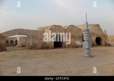 Strukturen in der Sahara-Wüste, die als Szenen für Star Wars verwendet werden Stockfoto