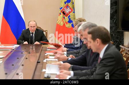 Moskau, Russland. Januar 2020. Der russische Präsident Wladimir Putin leitet eine Sitzung der ständigen Mitglieder des Sicherheitsrates im Kreml am 31. Januar 2020 in Moskau, Russland. Kredit: Alexei Druzhinin/Kremlpool/Alamy Live News Stockfoto