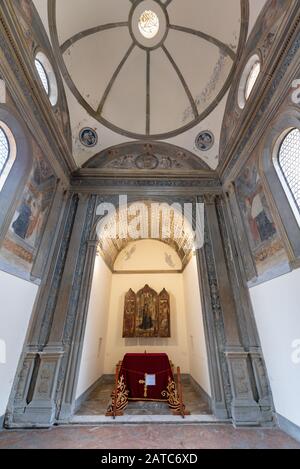 Complesso di Santa Maria di Monteoliveto o Sant'Anna dei Lombardi, Neapel Stockfoto