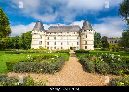 Das Schloss de l'Islette, Frankreich. Das Renaissance-Schloss befindet sich im Loire-Tal, wurde im 16. Jahrhundert erbaut und ist eine Touristenattraktion. Stockfoto