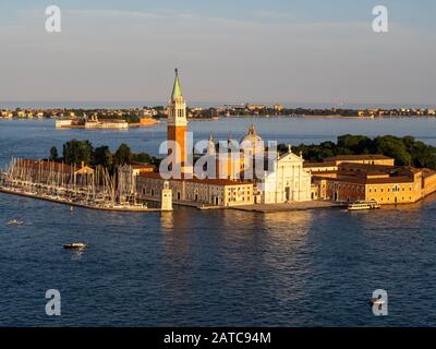 San Giorgio Maggiore vom San Marco Turm, Venedig Stockfoto