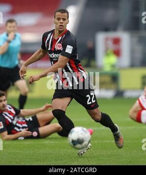 Düsseldorf, Deutschland. Februar 2020. Firo: 01.02.2020 Fußball, 2019/2020 1.Bundesliga: Fortuna Düsseldorf - Eintracht Frankfurt Timothy Chandler, Single Action weltweite Nutzung Credit: Dpa/Alamy Live News Stockfoto