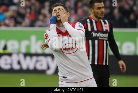 Düsseldorf, Deutschland. Februar 2020. Firo: 01.02.2020 Fußball, 2019/2020 1.Bundesliga: Fortuna Düsseldorf - Eintracht Frankfurt 1: 1 Matthias Zimmermann, Enttauscht weltweite Nutzung Credit: Dpa / Alamy Live News Stockfoto