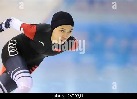 Milwaukee, USA. Februar 2020. Chen Xiangyu aus China tritt beim 1500-m-Rennen der Frauen bei den ISU Four Continents Speed Skating Championats in Milwaukee, den Vereinigten Staaten, 1. Februar 2020 an. Kredit: Li Ying/Xinhua/Alamy Live News Stockfoto