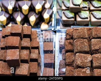 Mischung aus Schweizer Schokoladensüß Stockfoto