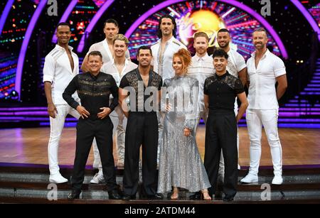 The Boys in The Strictly Come Dancing Live Tour Photocall in der Arena Birmingham, Birmingham. Stockfoto