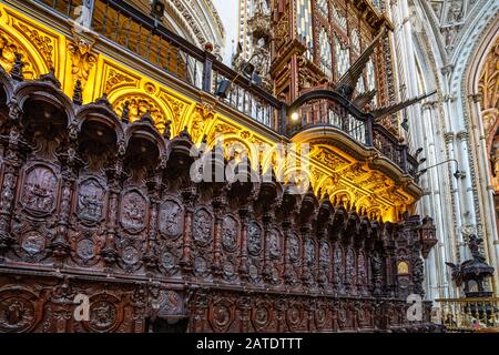 Erstaunlich Chor von Pedro Duque Cornejo in der Mezquita von Cordoba. Andalusien, Spanien Stockfoto