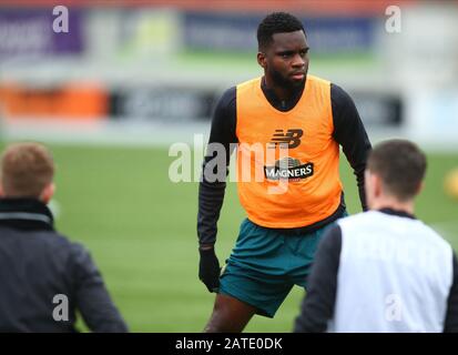 Hamilton, Großbritannien. Februar 2020. Februar 2020; New Douglas Park, Hamilton, South Lanarkshire, Schottland; Scottish Premiership, Hamilton Academical versus Celtic; Odsonne Edouard von Celtic erwärmt Credit: Action Plus Sports Images/Alamy Live News Stockfoto