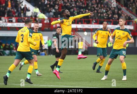 Celtic's Odsonne Edouard feiert sein erstes Tor während des Ladbrokes Scottish Premiership Matches im Fountain of Youth Stadium, Hamilton. Stockfoto