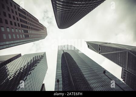 Klassisches stilisiertes Foto von Wolkenkratzern in San Francisco City, Kalifornien, USA. Stockfoto