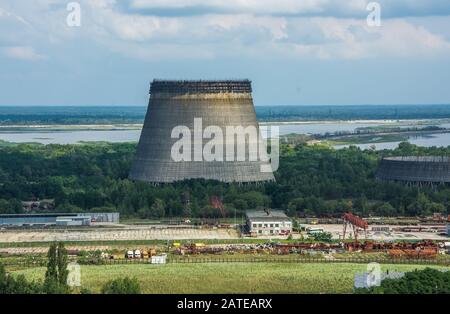 Antenne. Unfertiger Kühlturm Des Kernkraftwerks Tschernobyl. Stockfoto