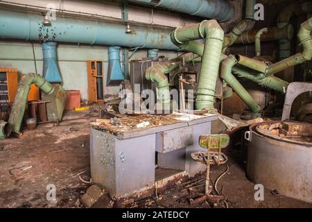 Ehemalige Jupiterfabrik in Pripyat, der Geisterstadt in der nach der Nuklearkatastrophe entstandenen Sperrzone von Tschernobyl Stockfoto