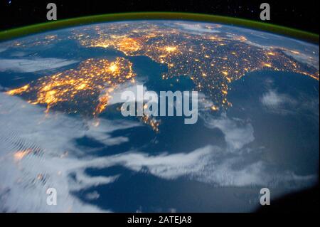 ISS - 15. Oktober 2011 - Nordlichter - Aurora Borealis - wie ein Astronaut von der Internationalen Raumstation über Großbritannien und m Stockfoto